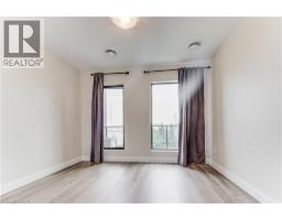 5 WAKE ROBIN Drive UnitNo. 303 - 15