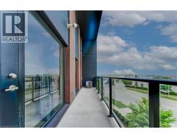 5 WAKE ROBIN Drive UnitNo. 303 - 17