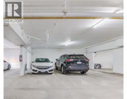 5 WAKE ROBIN Drive UnitNo. 303 - 23