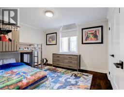 18 ELDER Crescent - 33