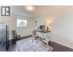 43 WINDING Way - 25