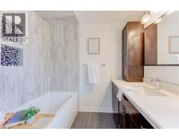 43 WINDING Way - 27