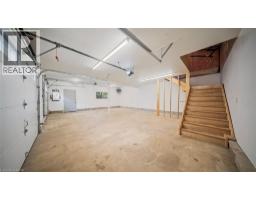 19 ALMA Street S - 32