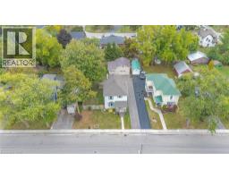 19 ALMA Street S - 37