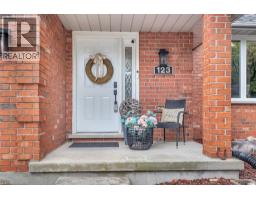 123 JOHN DAVIES Drive - 2