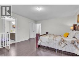 4 SLATER Street - 24