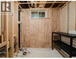 1099 HENRY Street - 37