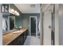 38 WESTVIEW Court - 28