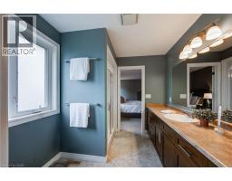38 WESTVIEW Court - 29