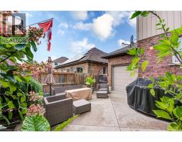 38 WESTVIEW Court - 42