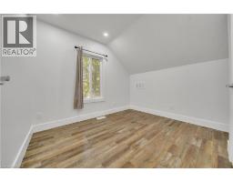 324 VICTORIA Street S - 18