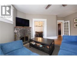 76 WELLINGTON Street - 12