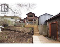 76 WELLINGTON Street - 44
