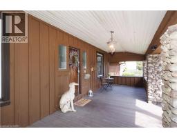 76 WELLINGTON Street - 5