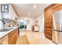 520 ELMA Street W - 18