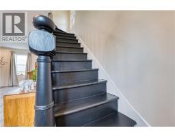 520 ELMA Street W - 23