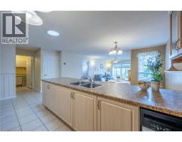 4 WALSINGHAM Drive - 13