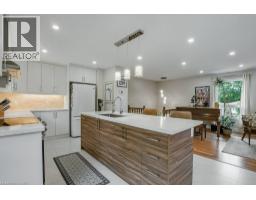 54 LESLIE Avenue - 10