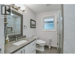54 LESLIE Avenue - 19