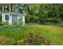 54 LESLIE Avenue - 30