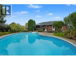 54 LESLIE Avenue - 31