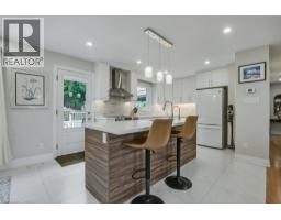 54 LESLIE Avenue - 9