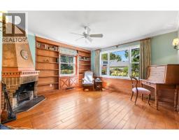 130 HIGHLAND Park - 13