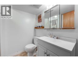 130 HIGHLAND Park - 34