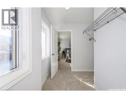 205 THAMES Way UnitNo. 29 - 19
