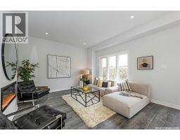 205 THAMES Way UnitNo. 29 - 8