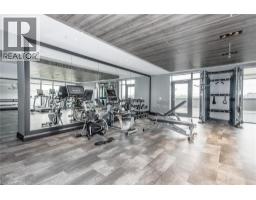 15 GLEBE Street UnitNo. 902 - 40