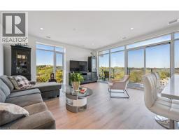 15 GLEBE Street UnitNo. 902 - 8