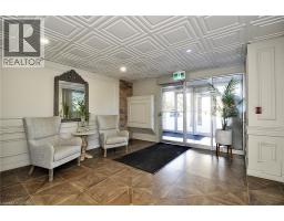 345 BRIARMEADOW Drive UnitNo. 302 - 5