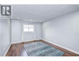 549 BURNETT Avenue - 17