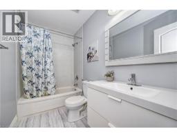 549 BURNETT Avenue - 22