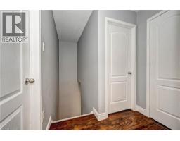 549 BURNETT Avenue - 27