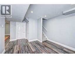 549 BURNETT Avenue - 32