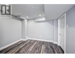 549 BURNETT Avenue - 34