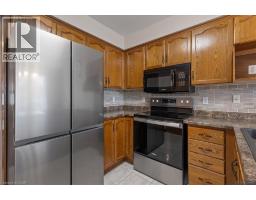 83 HAZELWOOD Crescent - 12