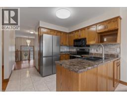 83 HAZELWOOD Crescent - 13