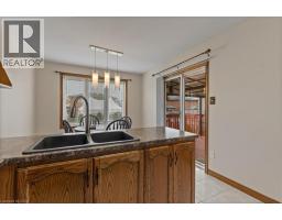 83 HAZELWOOD Crescent - 15