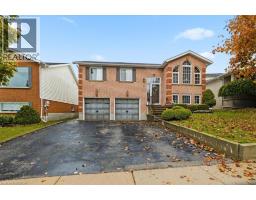 83 HAZELWOOD Crescent - 2
