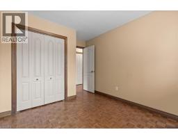 83 HAZELWOOD Crescent - 21