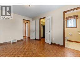 83 HAZELWOOD Crescent - 24