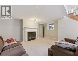 28 DOON MILLS Drive UnitNo. 9 - 32