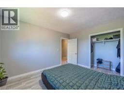 10 BECKETT Boulevard - 18