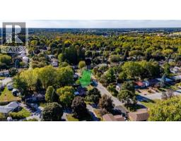 10 BECKETT Boulevard - 33