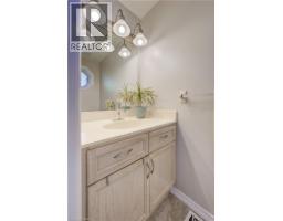 155 BANKSIDE Drive - 21