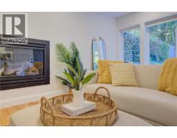 131 BELMONT Avenue - 16