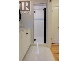 131 BELMONT Avenue - 32